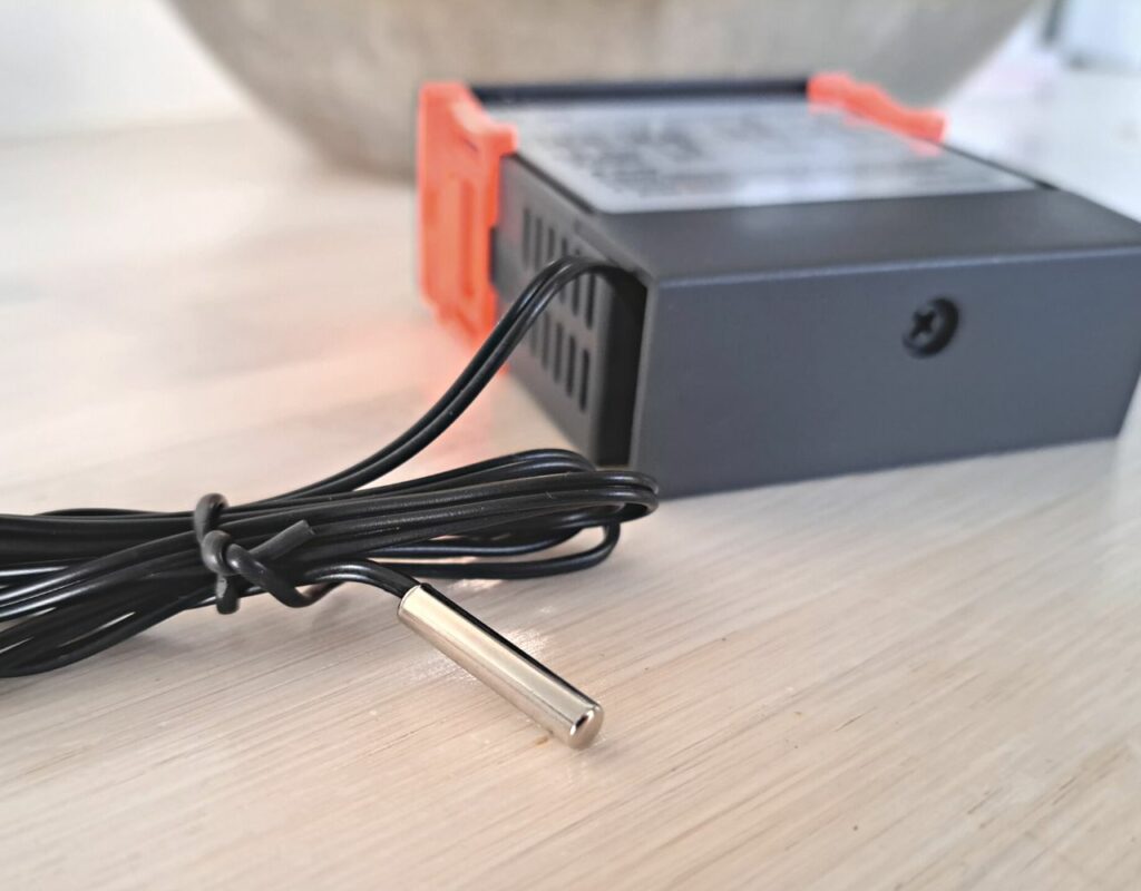 STC-1000 Controller (Complete Setup Guide) 6 Image of DIY Distilling STC 1000 temperature probe